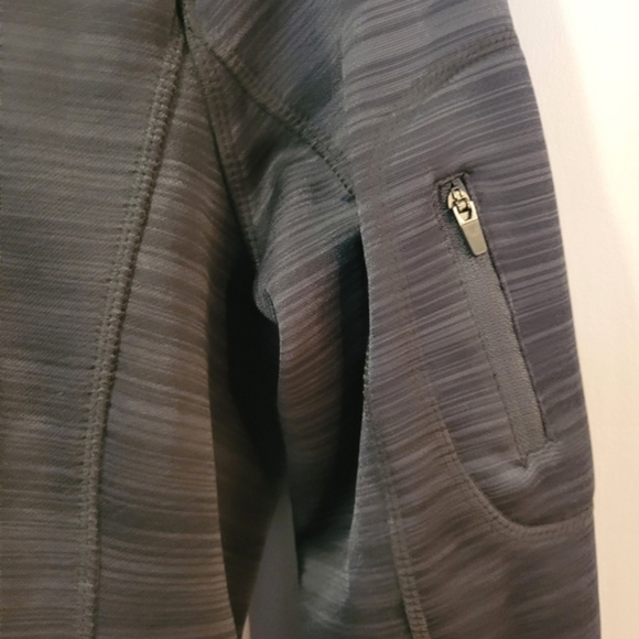 NWOT 90° Warm Active Hoodie / Jacket - Picture 3 of 7